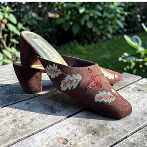 Cottagecore Vintage Claire Murray Mules 8.5M‎ Brown Embroidered Butterfly Fabric